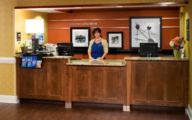 Hampton Inn & Suites Charlotte-Arrowood Rd.