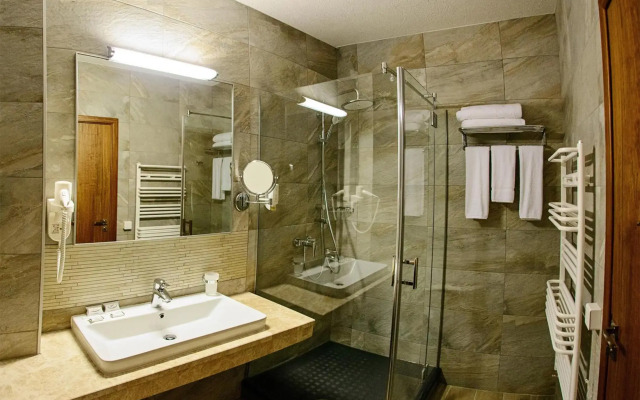 Hot Springs Medical and Spa Hotel