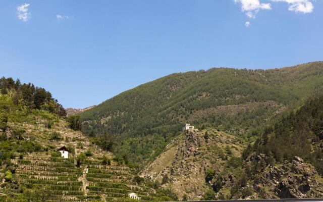 Sommavilla Apartments - central living