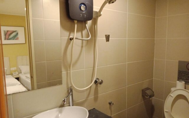 Hotel Zamburger Taman Segar