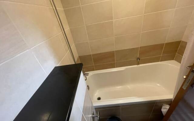 Homes2Retreat 2Bedroom Apt Full Sea View