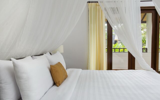Ivory Villa