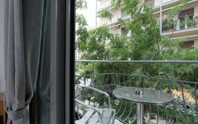 Meni Apartments Hotel