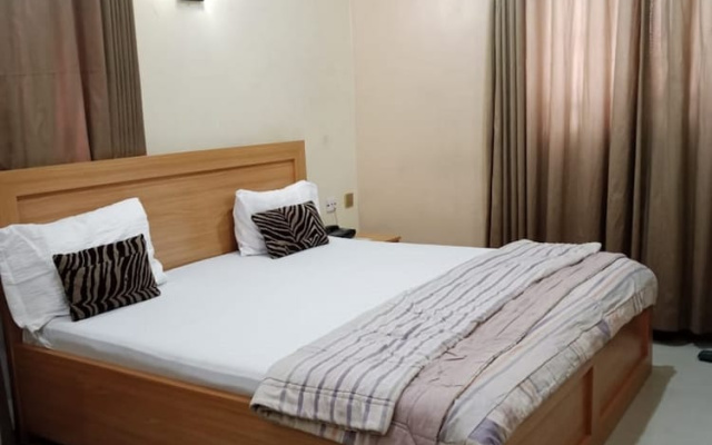Gyeuti Citi Hotel and Suites