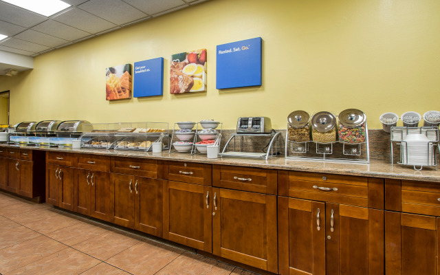 Comfort Inn & Suites Kissimmee by the Parks