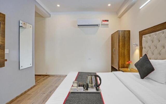 OYO Townhouse 1101 Birdhouse South City Near Omaxe Gurgaon Mall