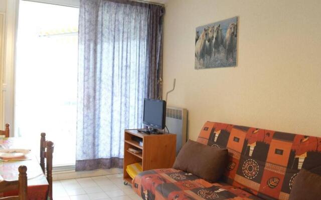 Appartement Le Grau-du-Roi, 2 pièces, 6 personnes - FR-1-250-105