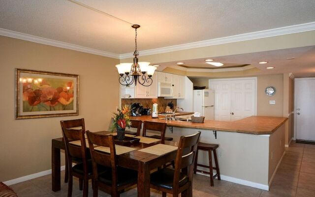 Shoreline 2054 Condo by RedAwning