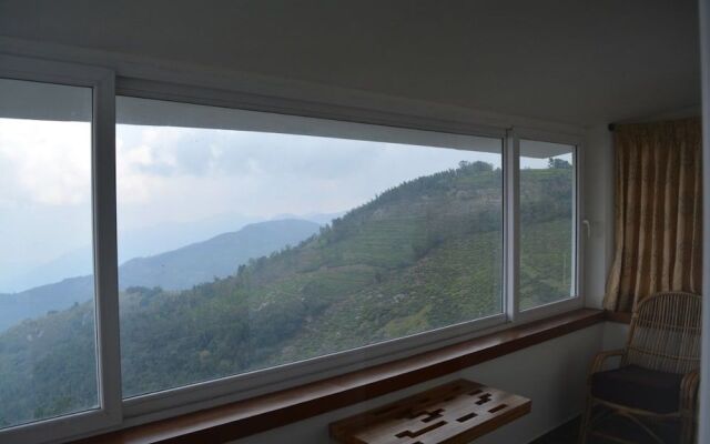 Paradise Peak Cottage