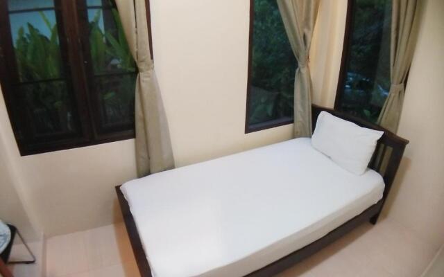 Krabi Green Hill Pool Villas