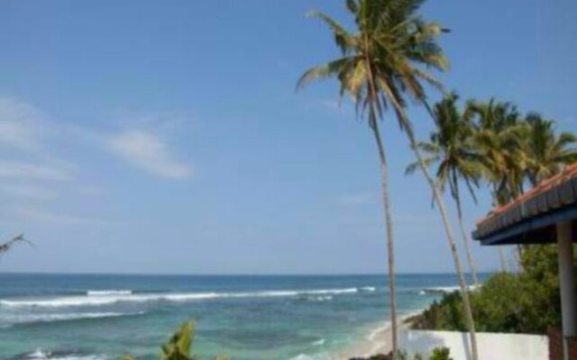 Lace Rock Beach Cabanas