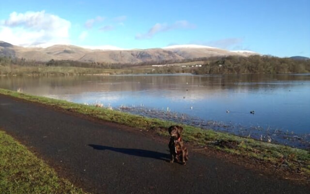 Gartmorn dam Walkers Accommodation