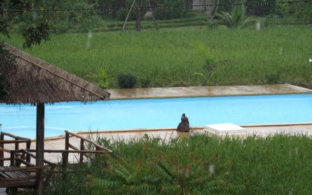Ban Chomna Resort