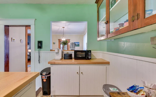 Charming Buffalo Vacation Rental w/ Covered Patio!