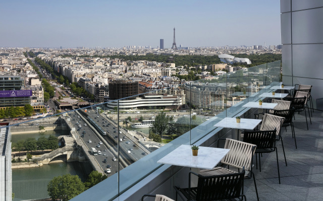 Melia Paris La Defense