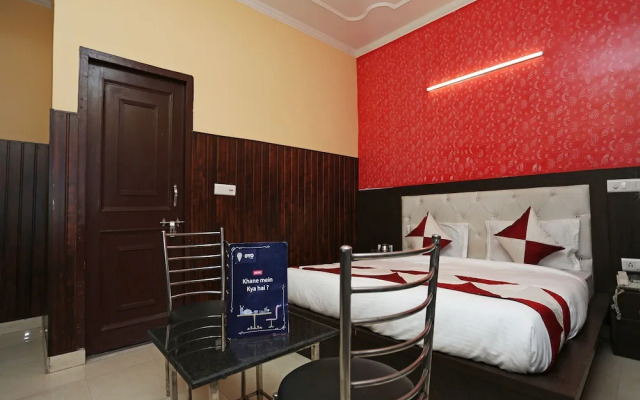 OYO 11556 Om Guest House Residency