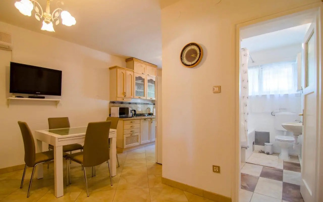Turkish Tower Apartment