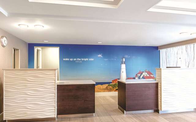 La Quinta Inn & Suites by Wyndham Portland DT/Maine Med