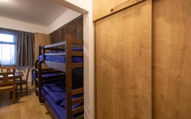 Hosty Residence