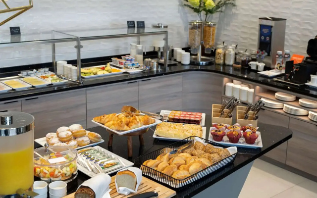 Hampton By Hilton Celle