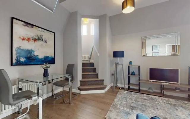 Destiny Scotland - Glassford Residence