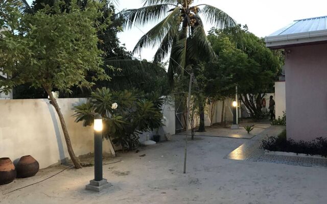 Azoush Tourist Guesthouse