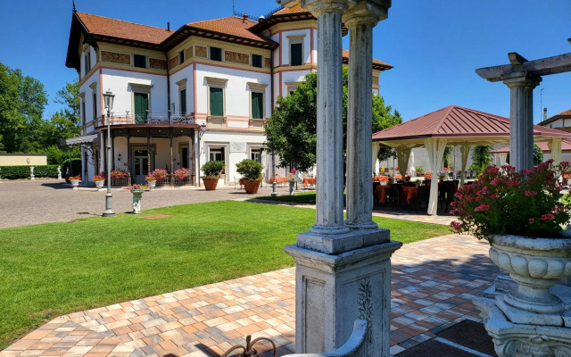 Hotel Villa Stucky