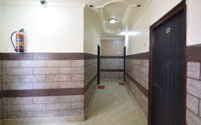 OYO 6647 Om Hari Residency