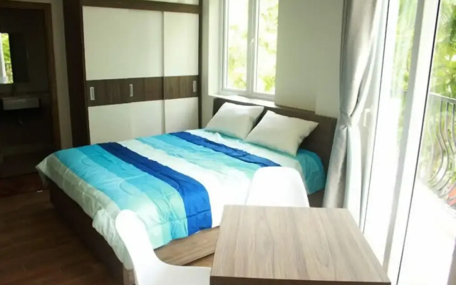 Spring Light Apartment