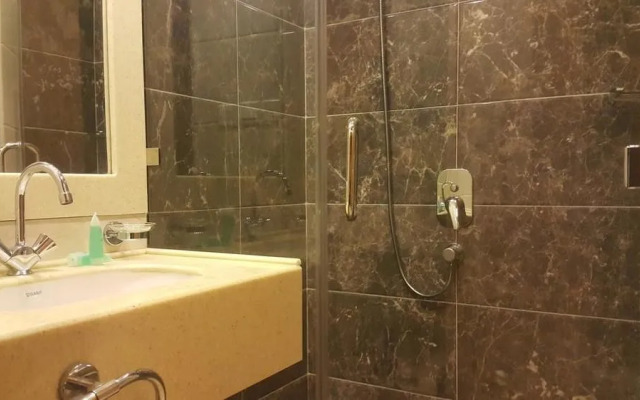 Orchid Saray Hotel Aziziyah