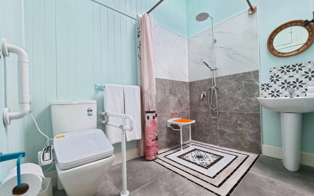 4 Bedroom Character House Papakura