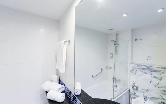 Holiday Inn Express Lisbon Airport by IHG