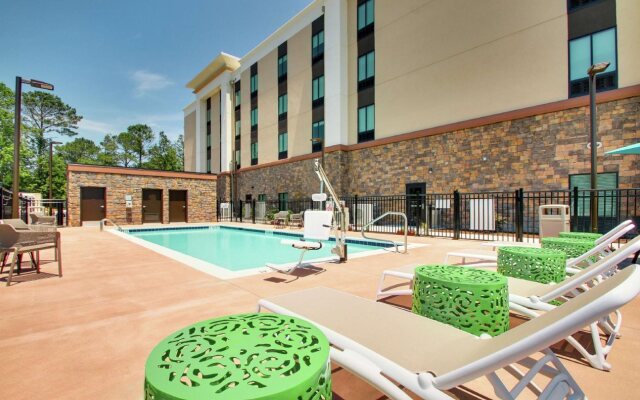 Hampton Inn & Suites Southport
