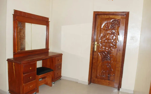 Diaspora Benin Hotel C-E
