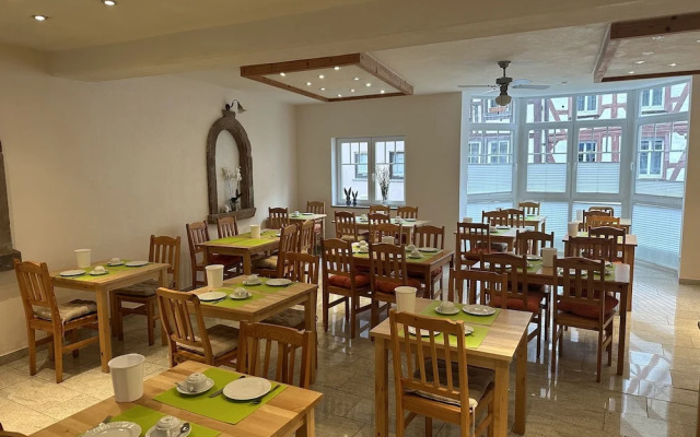 Hotel Ursula Garni