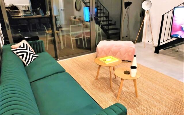 Nino Stylish Loft