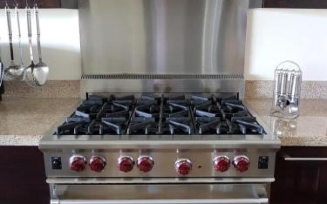 Los Veneros, Torre Agave