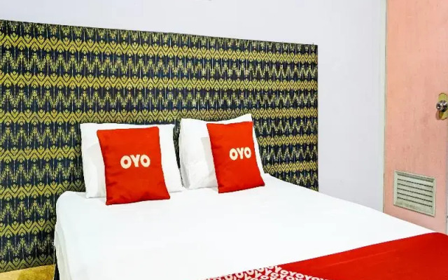 Oyo 91796 Guest House Ghalta Syariah