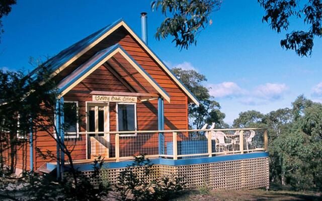 Lorne Bush House Cottages & Eco Retreats