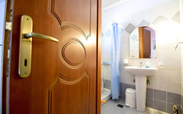 Tsertos Apartments