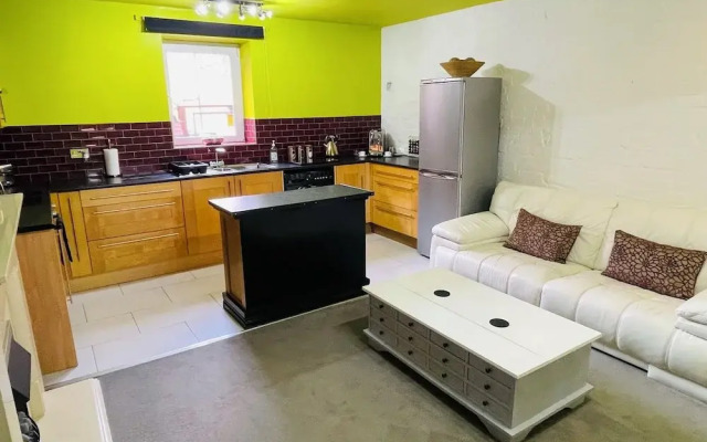 PHOENIX Apartments
