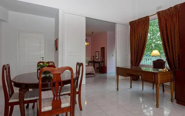 EXPLOR Mansion - Inclusive Experience