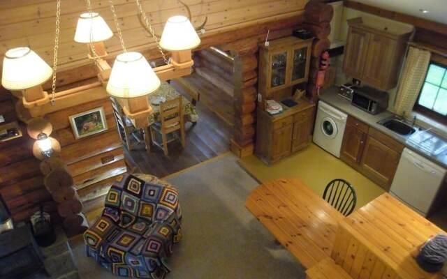 Tamarack Lodge