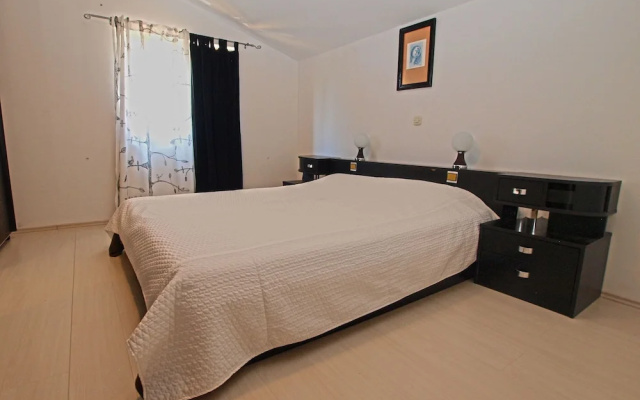 Apartment Marija 85