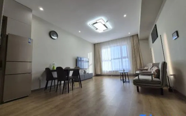 Spacious Central 2BR | 10 Guests | Near essentials