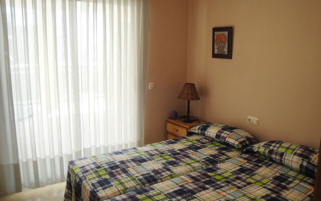 Apartamentos Argenta Caleta 3000