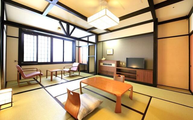 Omiya Ryokan