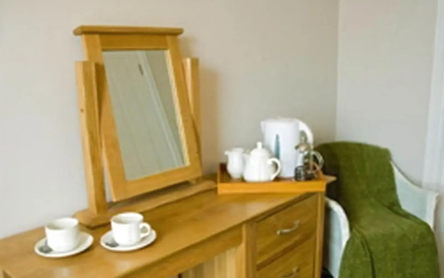 Breakers Guest House