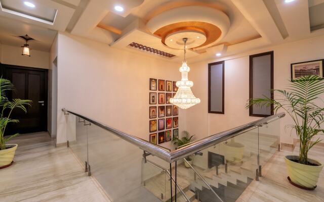 Bungalow by the station by Vista Rooms