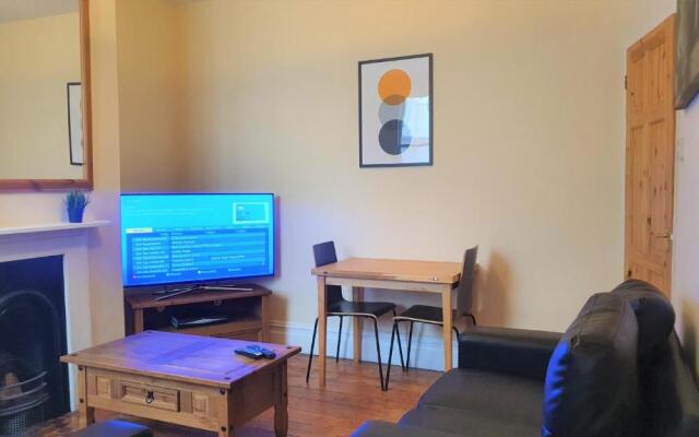 4 Bedroom Townhouse + Parking